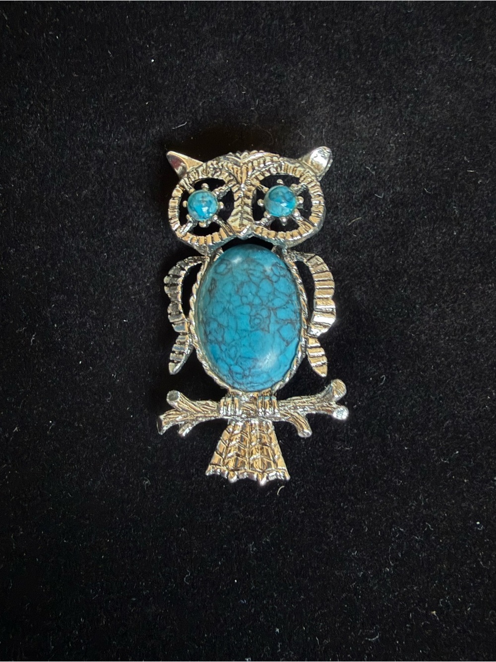 Vintage Gerry's Owl Faux Turquoise Silver Tone Brooch Pendant